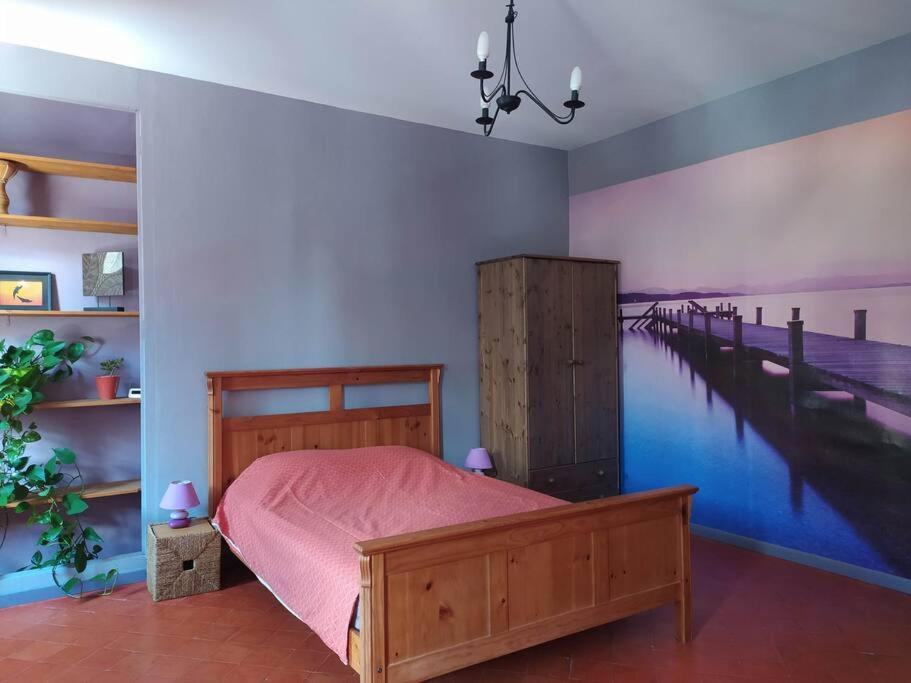 Appartement Spacieux Avec Grand Patio, 1Er Etage سيجيان المظهر الخارجي الصورة